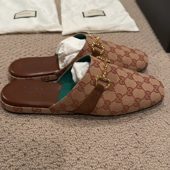 Gucci Princeton Men’s Slipper - Picture 3 of 5